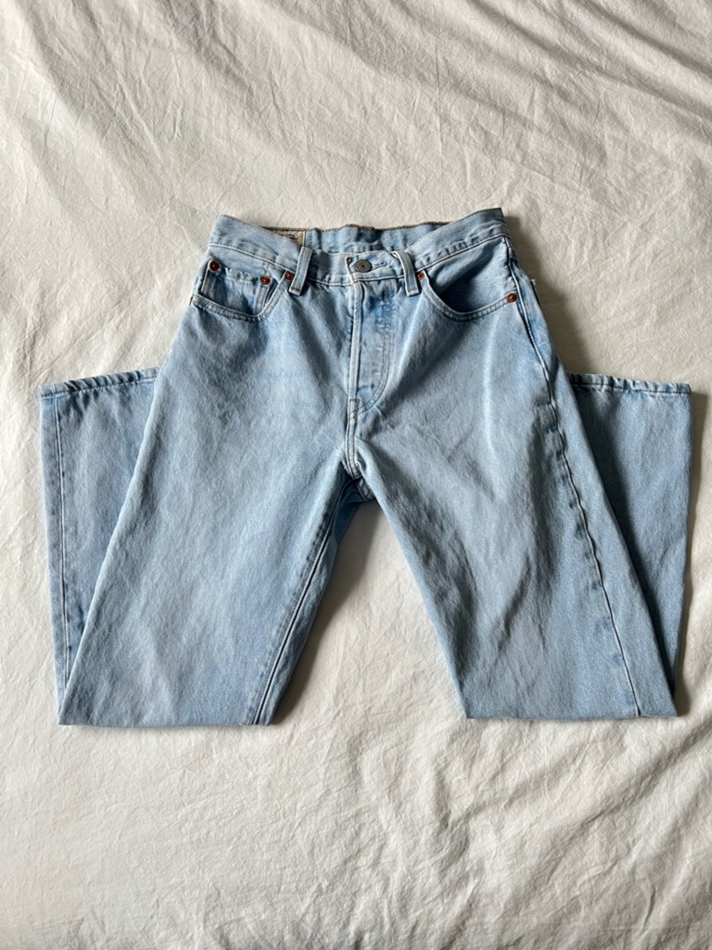 Levi’s Premium 501 Jeans 👖 Light Blue Wash, Straight Leg Jeans